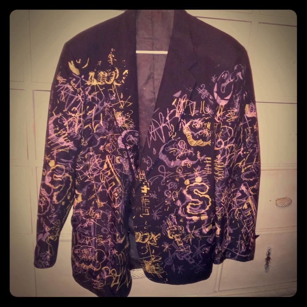Customized graffiti blue blazer